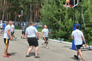 Участники спортивных мероприятий, команда стритбола ГБУЗ СО Новокуйбышевская ЦГБ.
